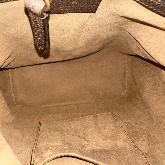 Gucci Belgal GG Supreme Backpack - Picture 15 of 16